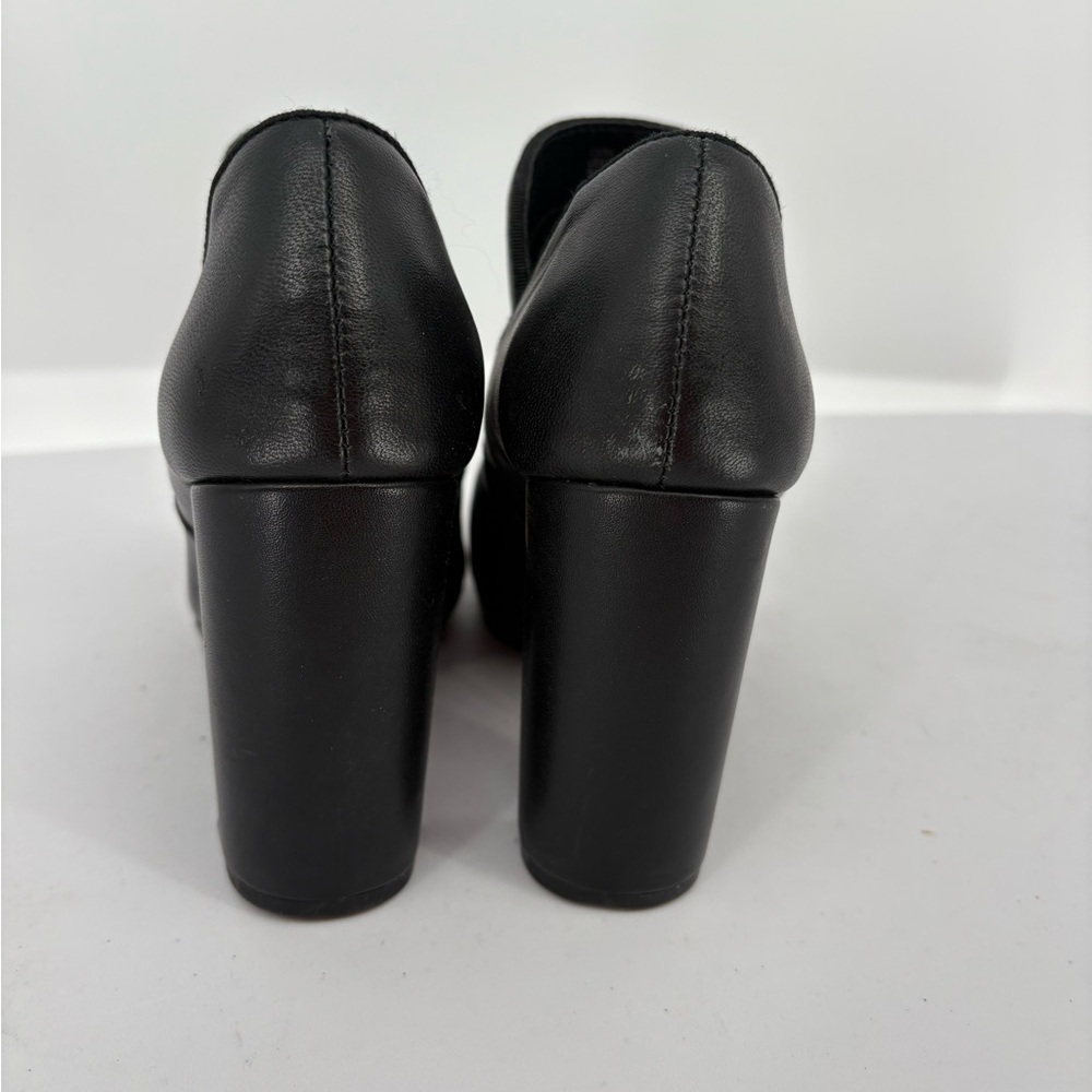 🚁 Me Too Cara Black Leather Block Heels bootie - Picture 5 of 9